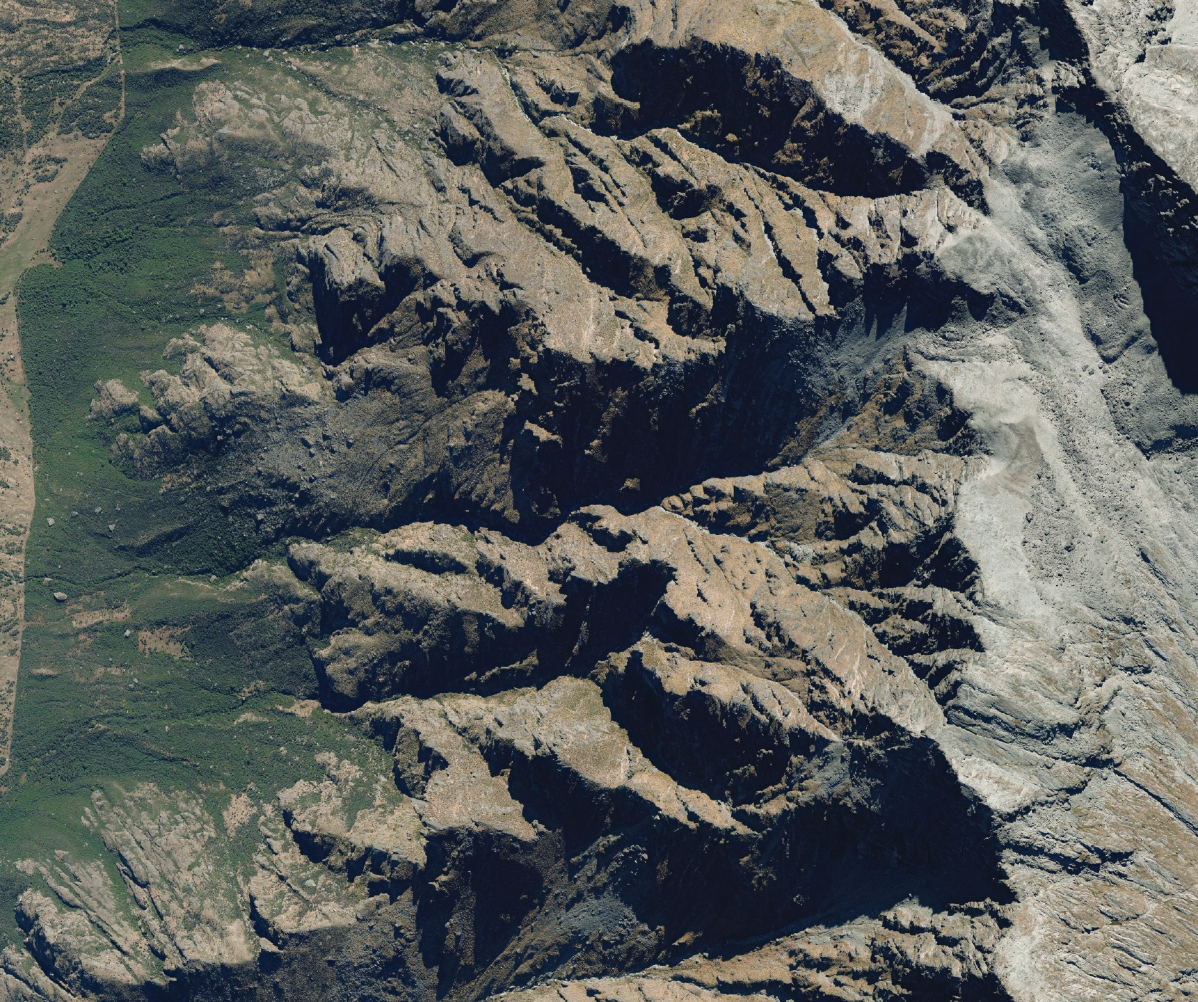 The Remarkables - Aerial Art