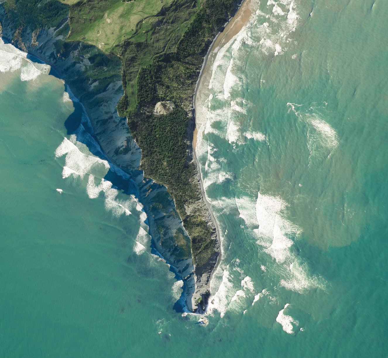 Wainui Beach, Gisborne - Aerial Art